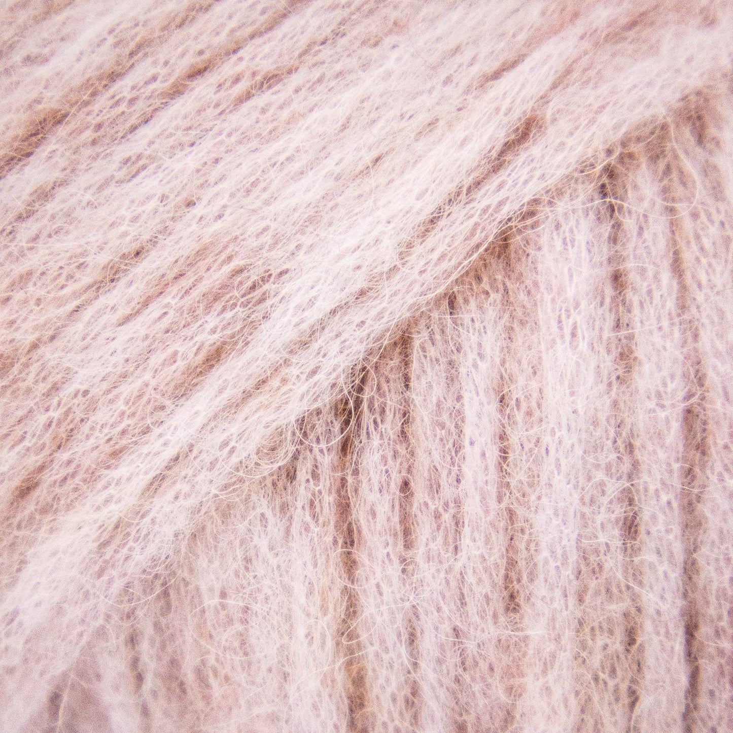 Luca-S Cloud - Soft Aran Alpaca Knitting Yarn: Off-White (01)